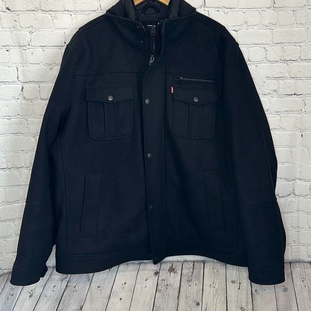 Levi’s Men’s Black Cotton Twill Jacket with Quilted Insulated Liner size xl‎